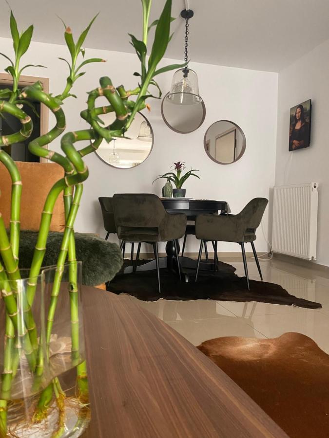 Little John Luxury Apartment Pireusz Kültér fotó