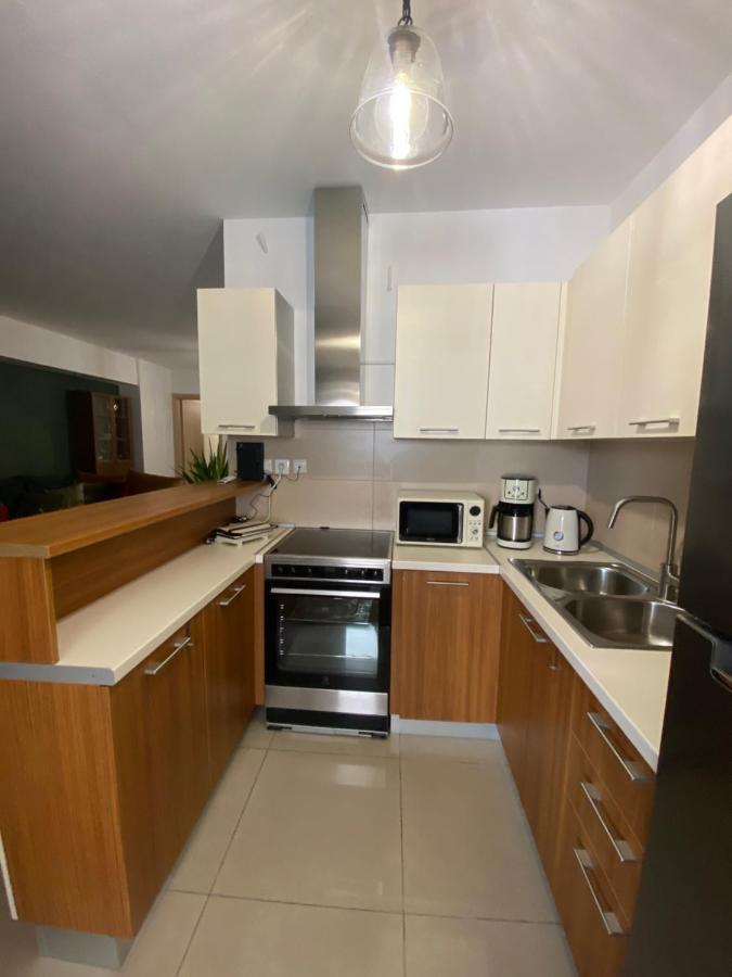 Little John Luxury Apartment Pireusz Kültér fotó