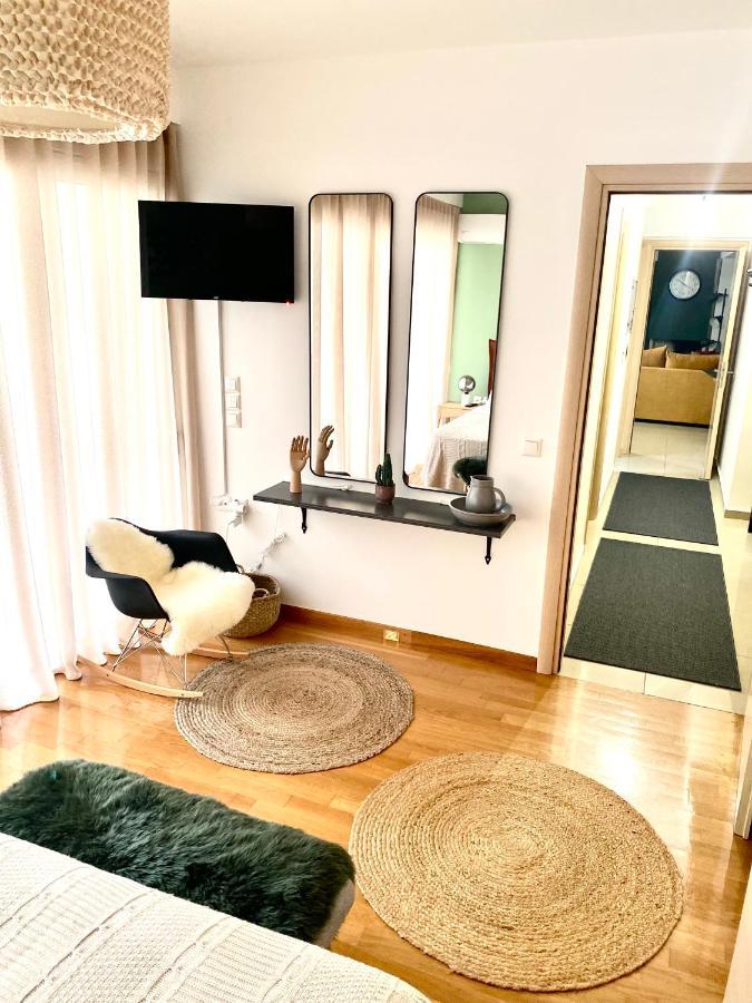 Little John Luxury Apartment Pireusz Kültér fotó
