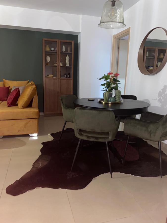 Little John Luxury Apartment Pireusz Kültér fotó