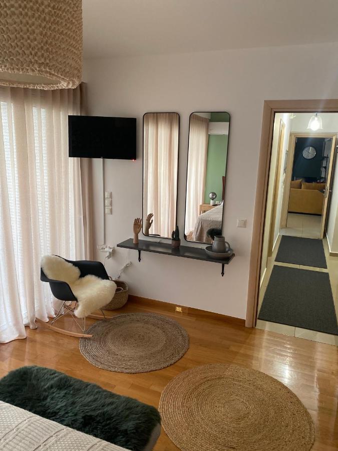 Little John Luxury Apartment Pireusz Kültér fotó